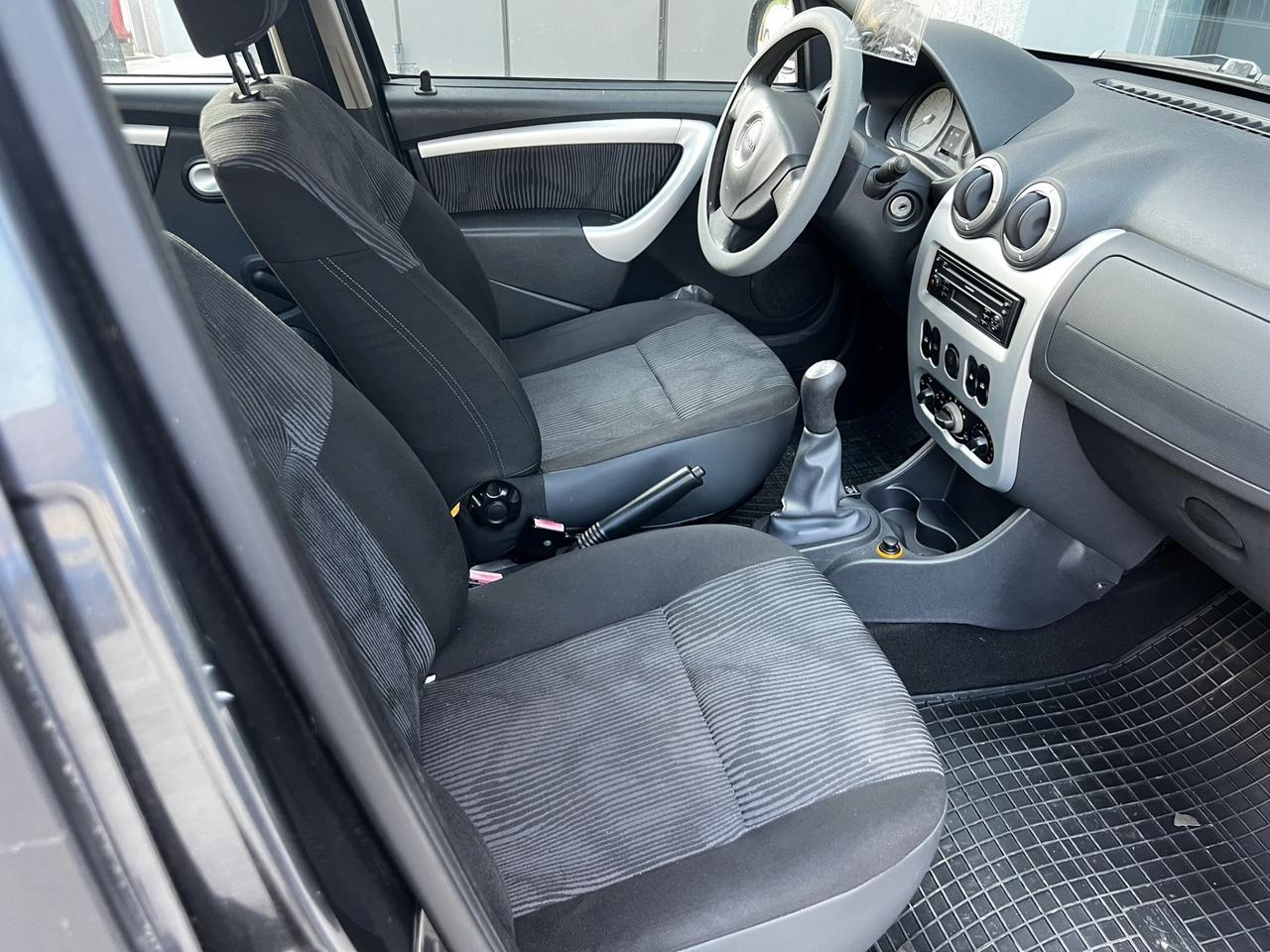 Dacia Sandero 1.4 8V GPL Lauréate Ok Neopatentati