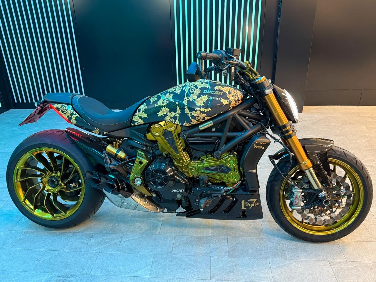 DUCATI DIAVEL XDIAVEL S VERSACE SERIE LIMITATA 2017