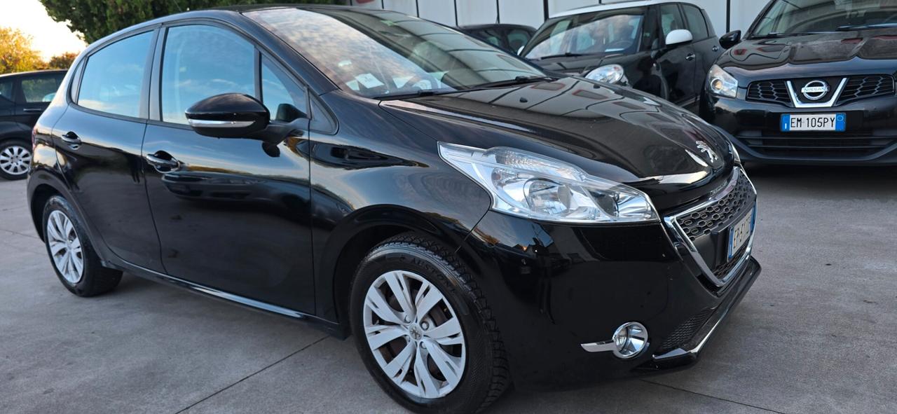 Peugeot 208 1.4 HDi 68 CV 5 porte Active