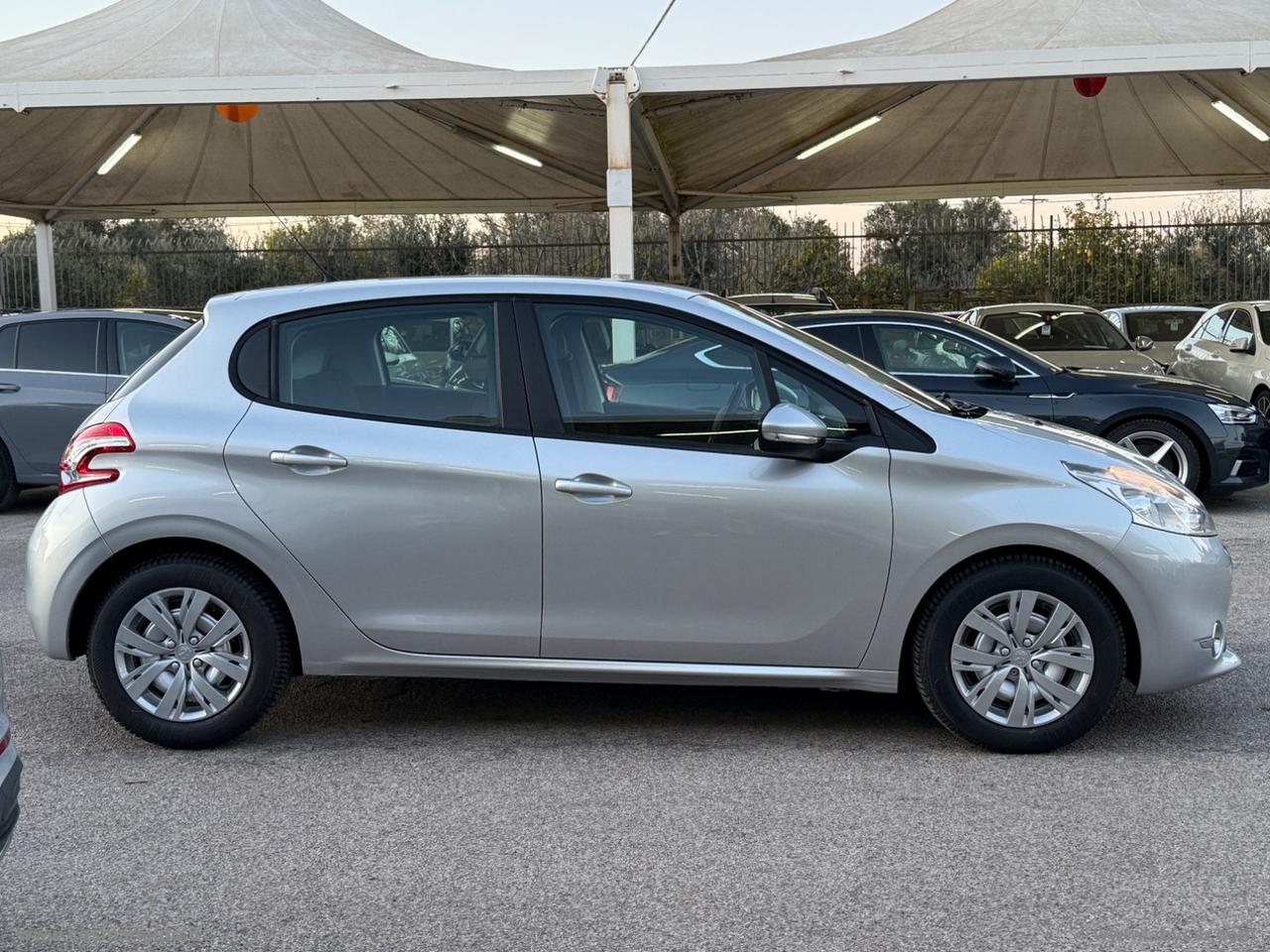 PEUGEOT 208 1.4 VTi 95 CV 5p. GPL Allure