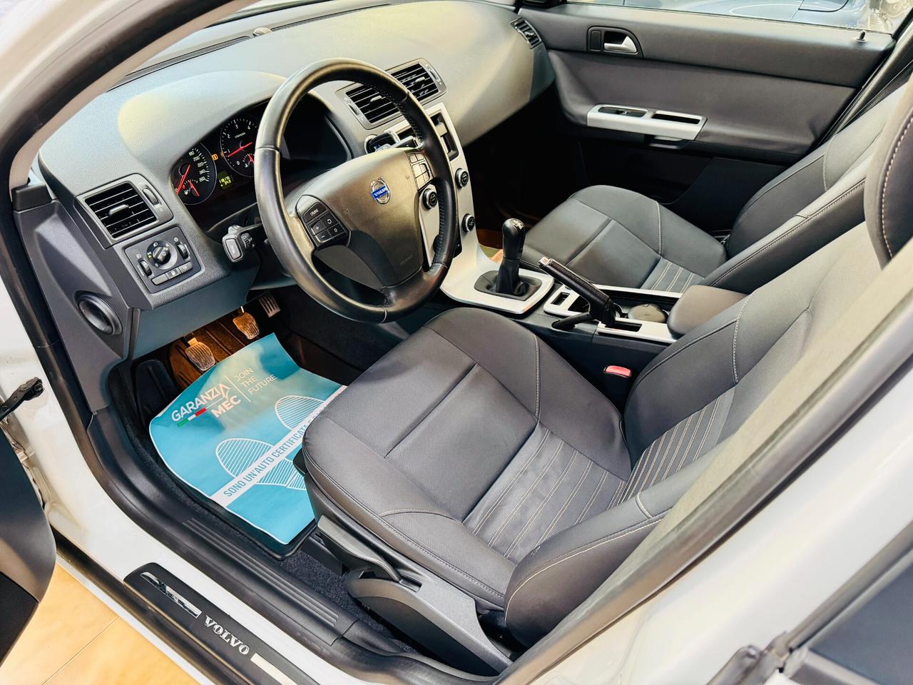Volvo V50 D2 R-design 1.6 Diesel 115Cv