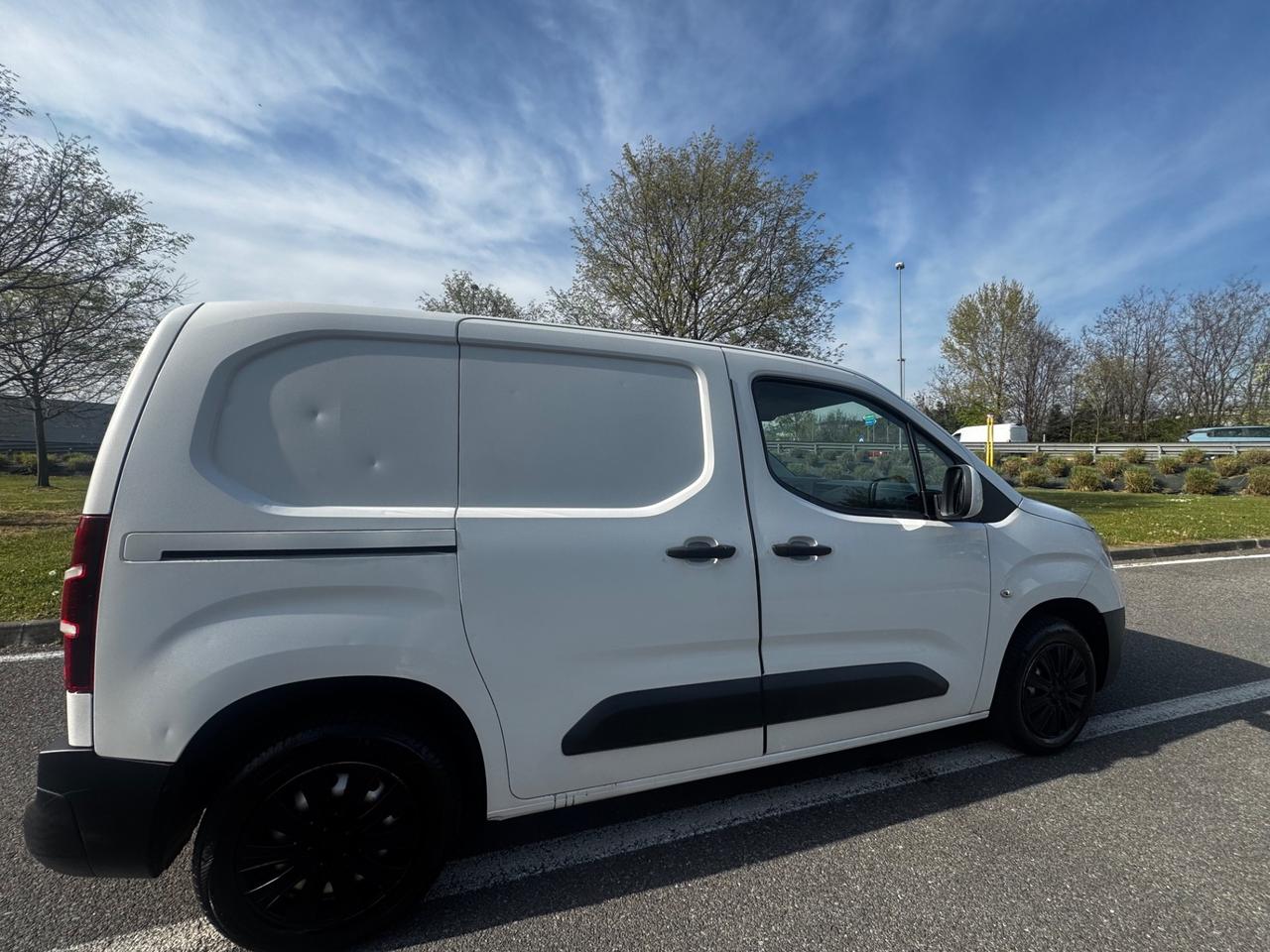 Opel Combo Cargo 1.6 Diesel PC 650kg