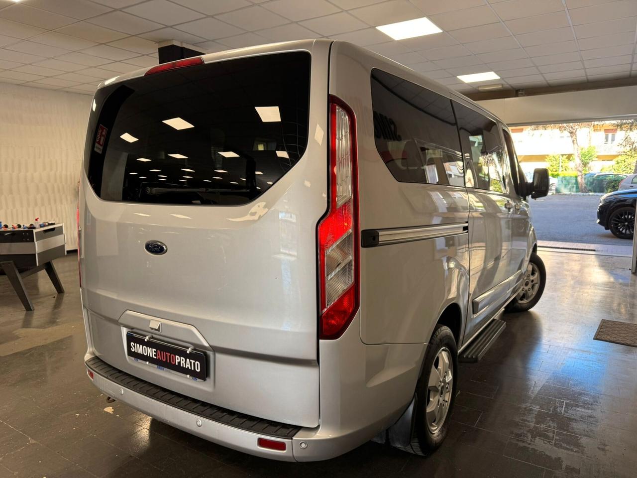Ford Tourneo Custom 310 2.0 TDCi 130CV aut. PC Titanium