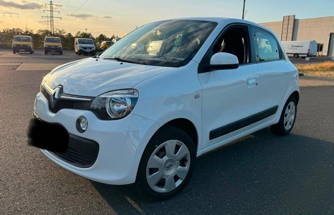 Renault Twingo 1.0 benzina - 112.000 km- anno 2016 - unico proprietario