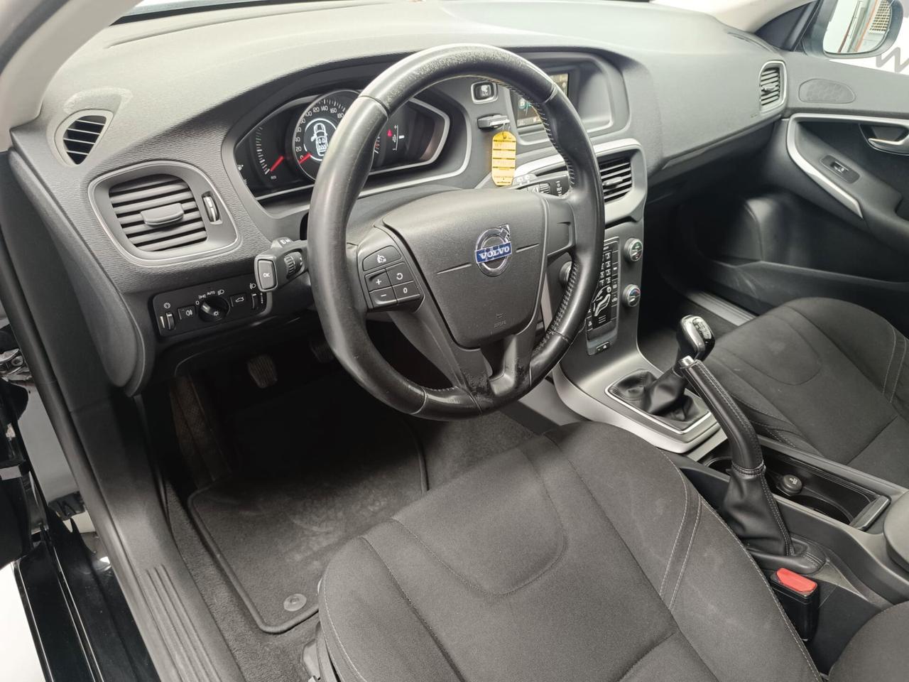 Volvo V40 D2 1.6 Momentum