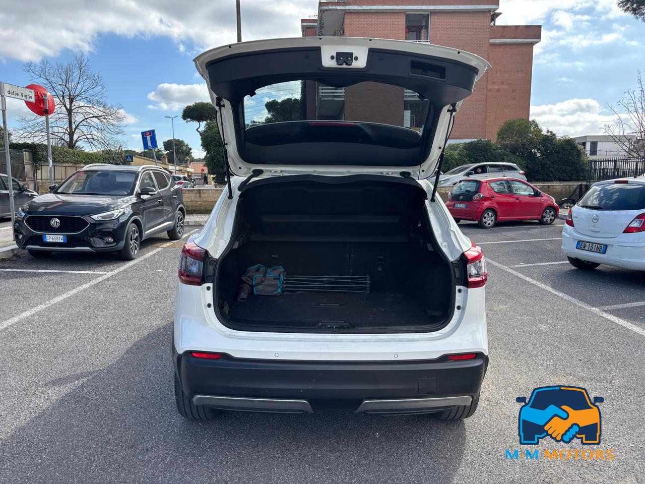 Nissan Qashqai 1.5 dci N-Connecta 115cv