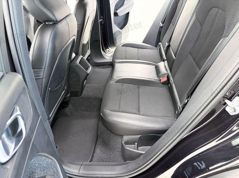 Volvo XC40 D3 150CV MAN MOMENTUM