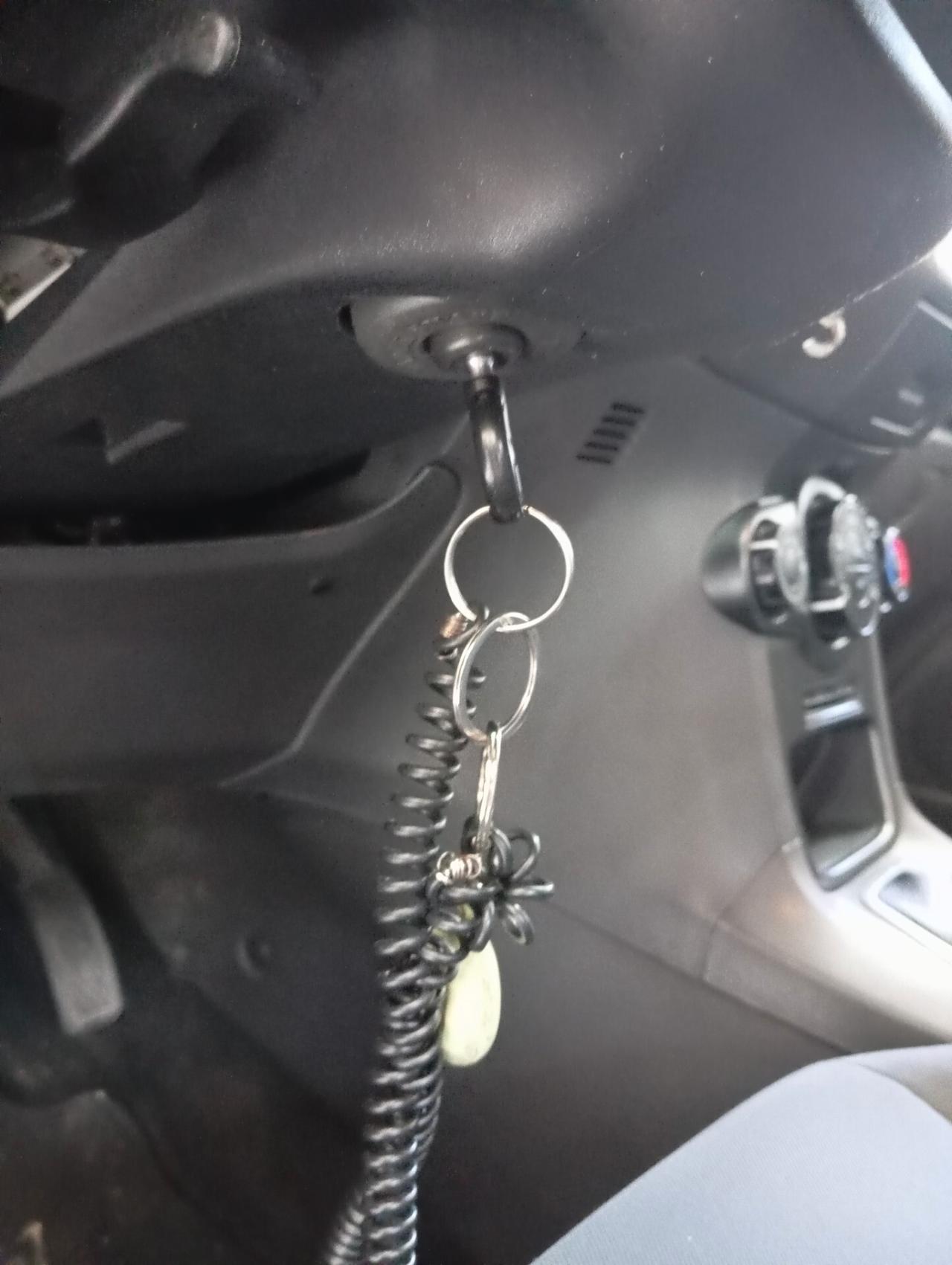 Ford Fiesta 1.4 benz / GPL 2014 CON GARANZIA