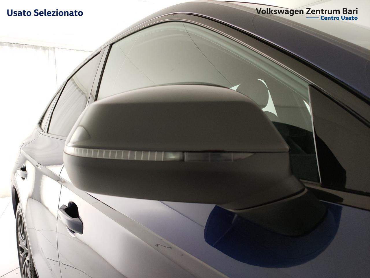 Audi Q5 sportback 40 2.0 tdi mhev 12v s line quattro s-tronic