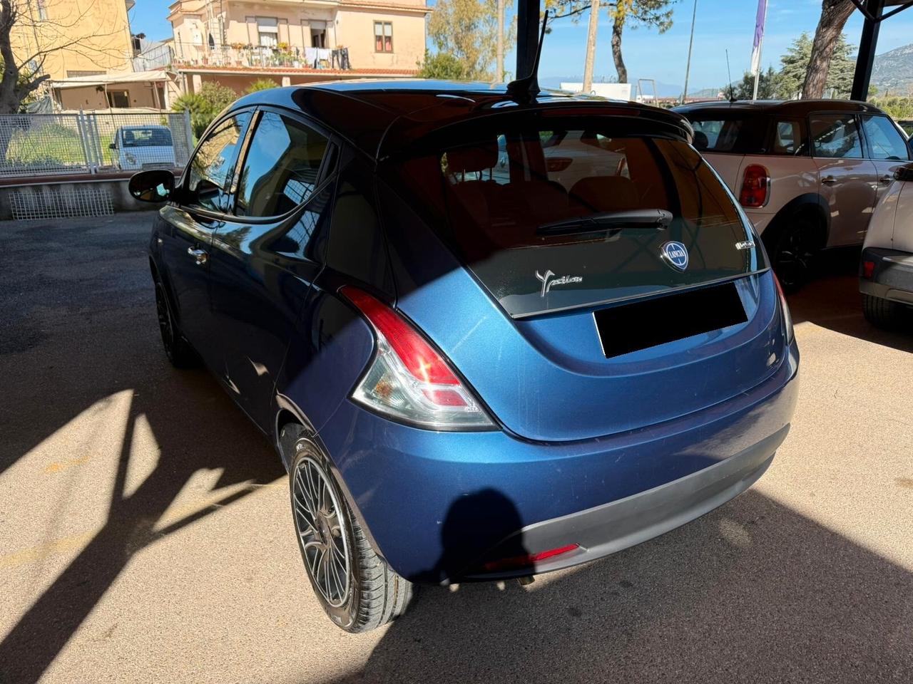 Lancia Ypsilon 1.0 FireFly 5 porte S&S Hybrid Silver Plus