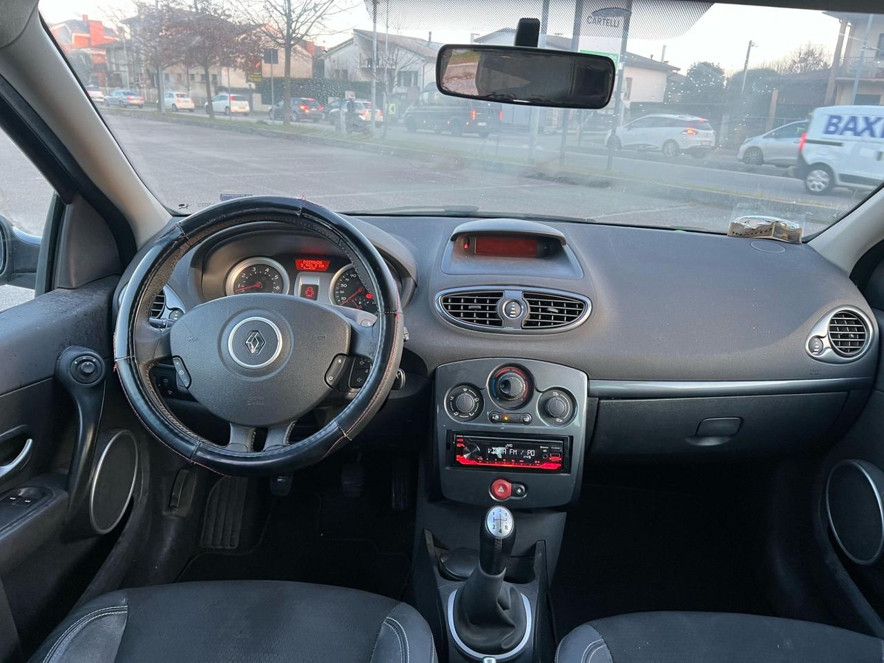 Renault Clio Storia 1.2 5 porte Confort