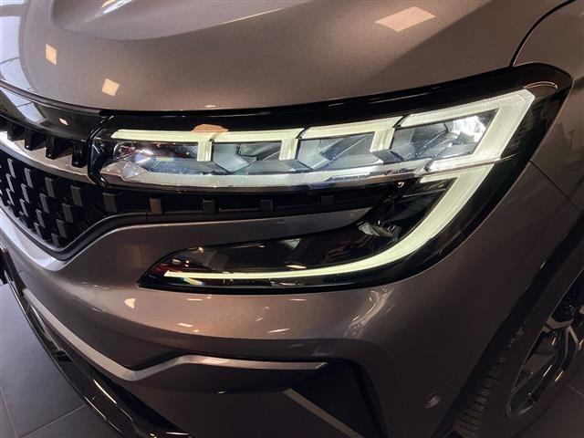 RENAULT Austral 1.2 E-Tech full hybrid Iconic 200cv auto