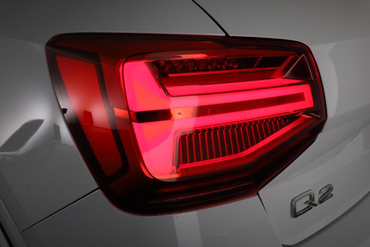 AUDI Q2 35 TDI S tronic S line Edition