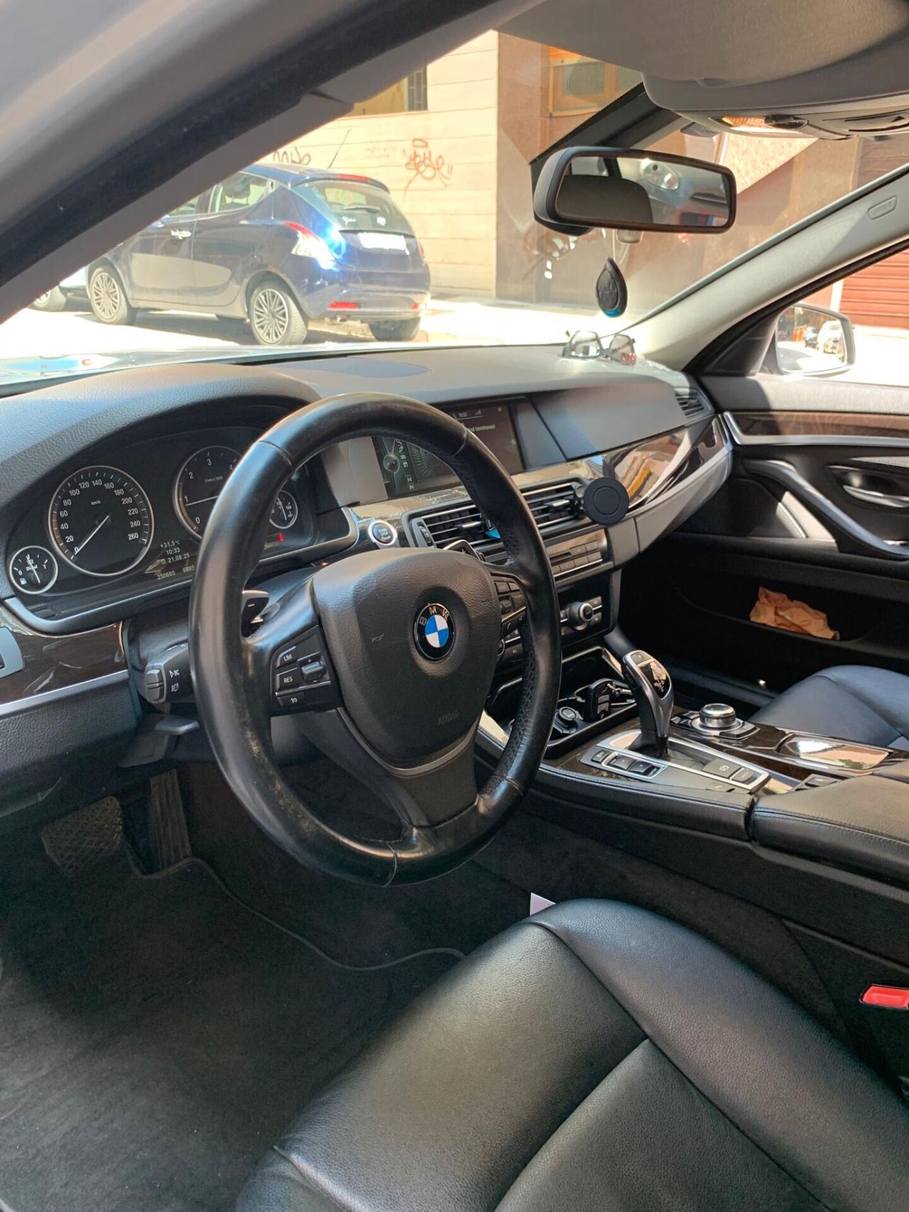 BMW SERIE 5 520d Touring