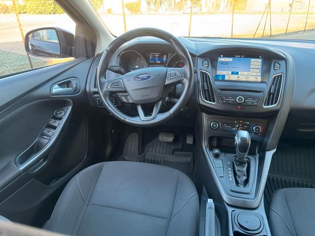 Ford Focus 1.5 TDCi 120 CV Start&Stop Gancio Traino