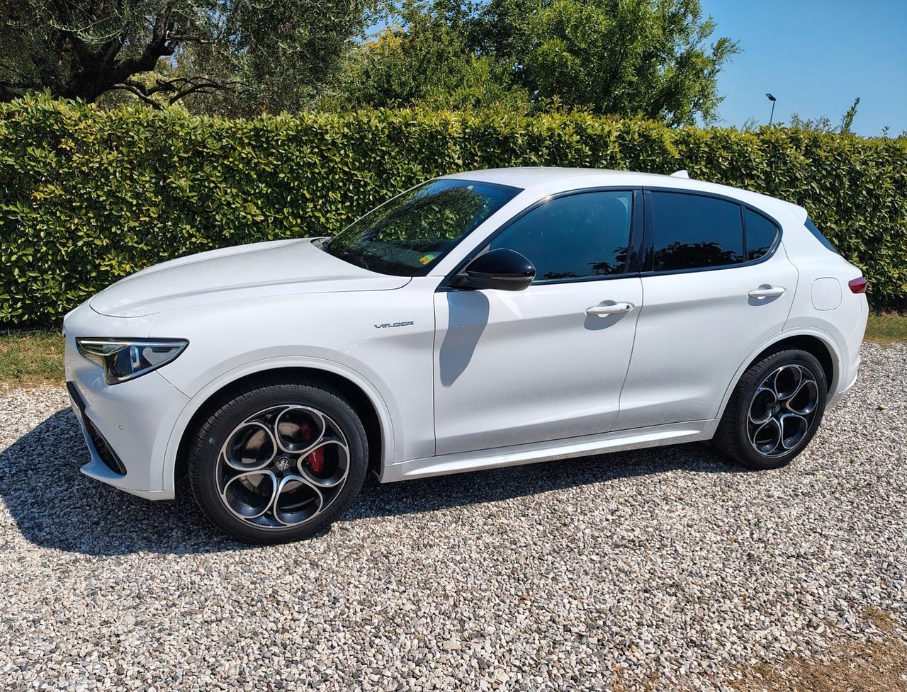 Alfa Romeo Stelvio 2.2 Turbodiesel 210 CV AT8 Q4 Veloce