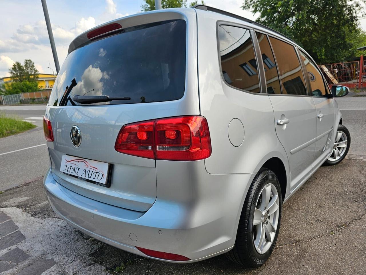Volkswagen Touran 1.6 TDI 105cv DSG Trendline*Navi*Pdc*5Posti*