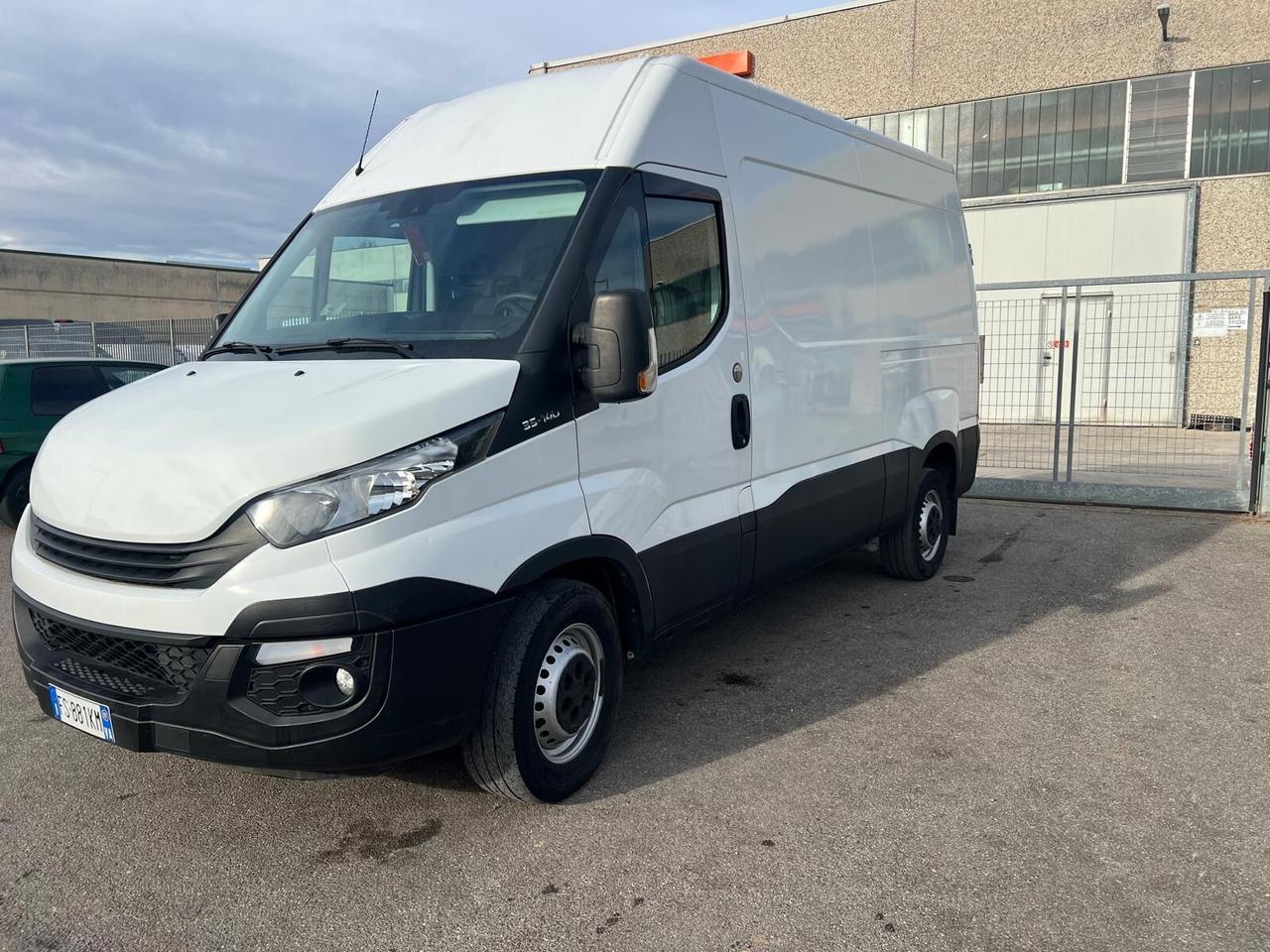 Iveco Daily 35S14 Euro6 64000km