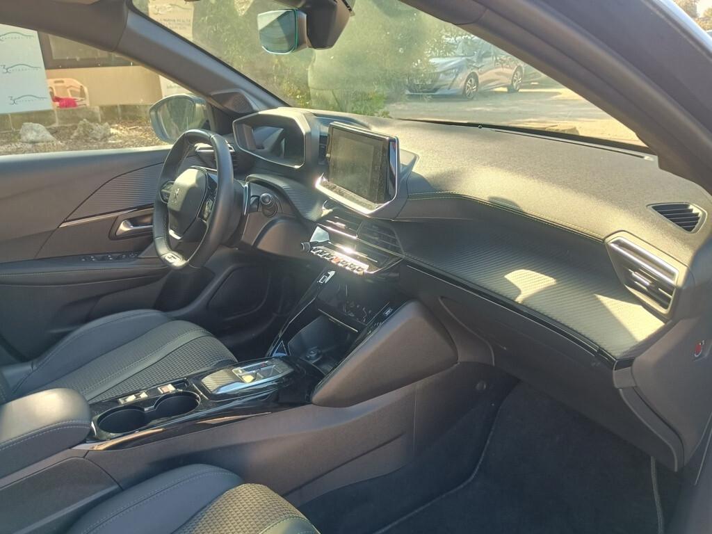 Peugeot 208 1.2 100cv EAT8 5 porte GT