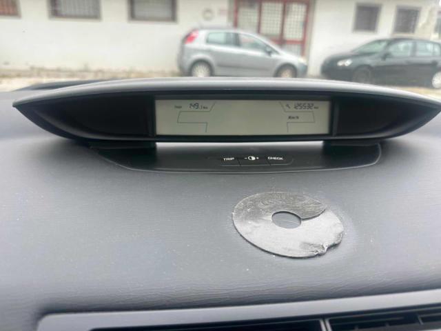 CITROEN C4 125,532km 1.4 senza nessun lavoro da fare