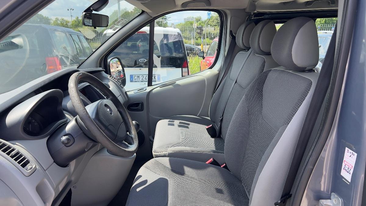 OPEL - Vivaro 2.0 cdti 9 POSTI