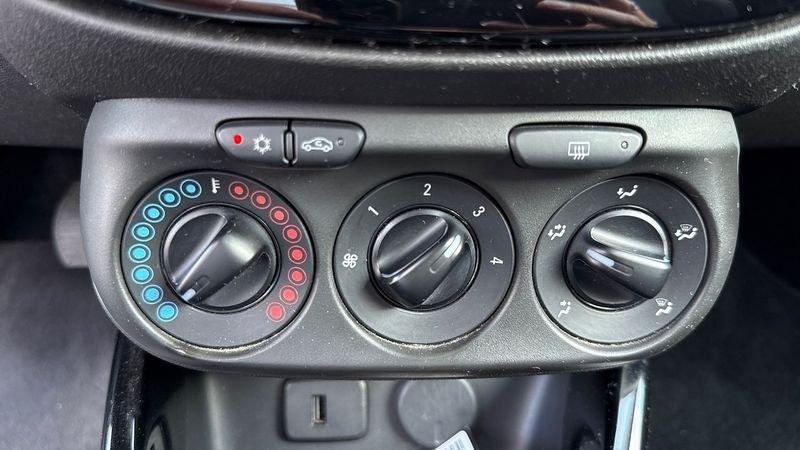 Opel Adam 1.4 Gpl-tech 87cv Black Jack E6