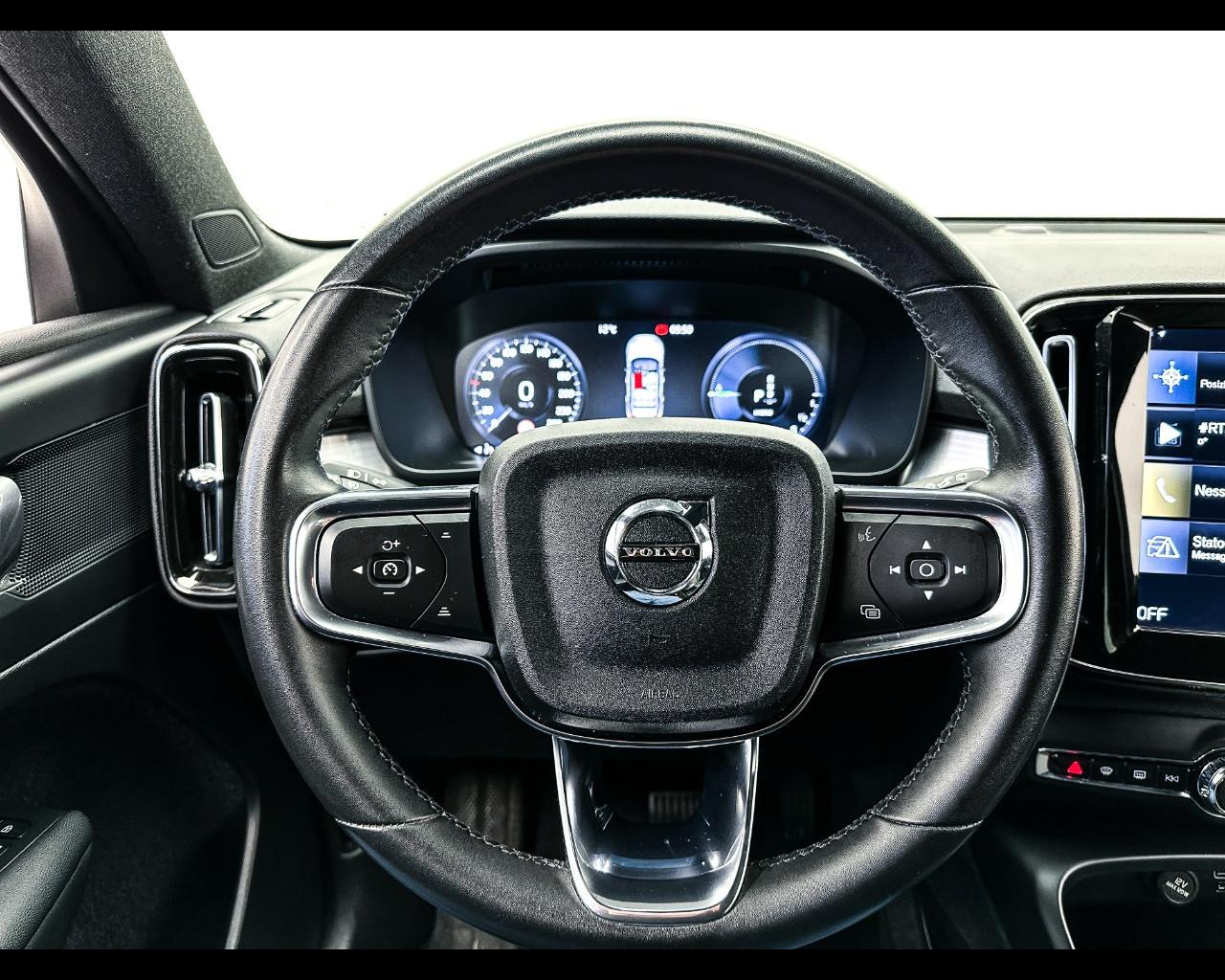 VOLVO XC40 T5 Recharge Plug-in Hybrid automatico