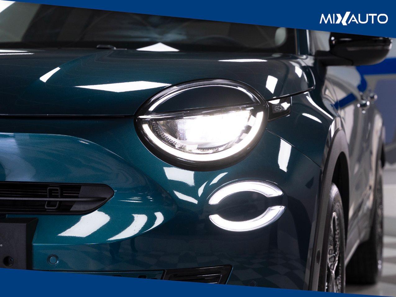 Fiat 600 1.2 Hybrid La Prima 110CV Auto