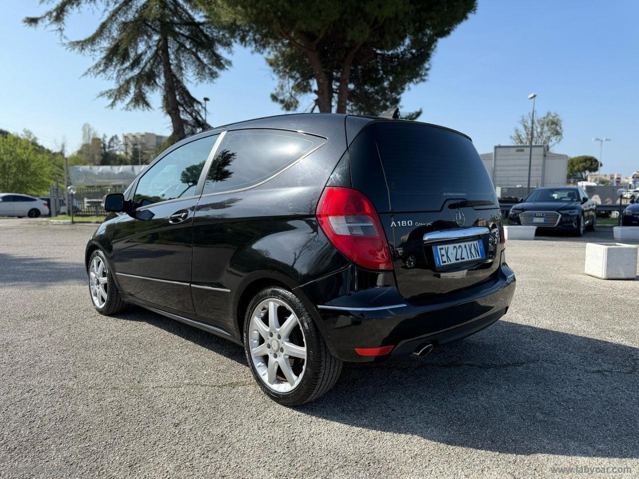 MERCEDES-BENZ A 180 CDI Coupé Special Edition
