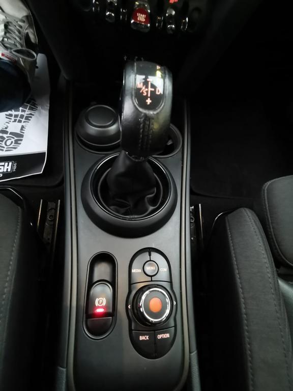 Mini Cooper D Countryman 2.0 TwinPower Turbo Cooper D Boost Steptronic