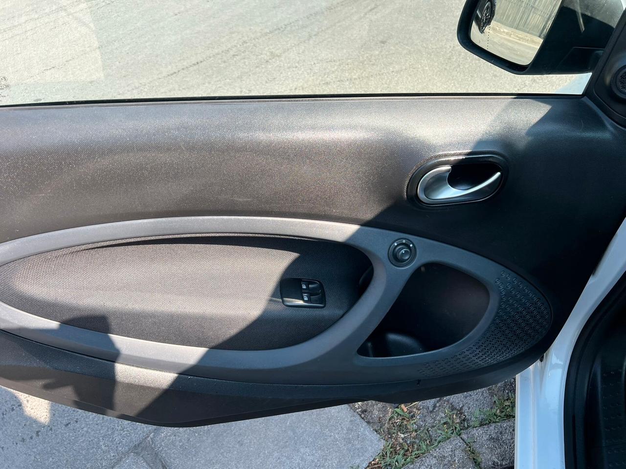 Smart ForTwo NAVIGATORE R16 F1