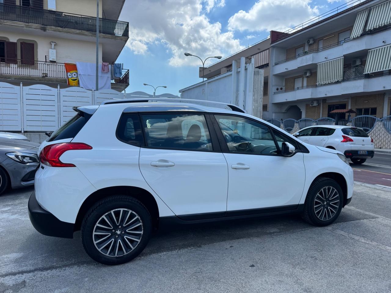 Peugeot 2008 1.6 DIESEL 92CV 2013