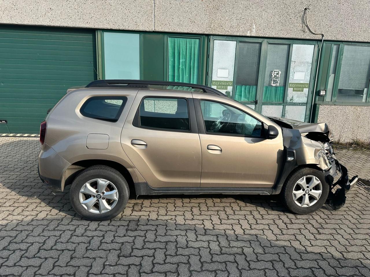Dacia Duster 1.6 SCe 4x2 Comfort
