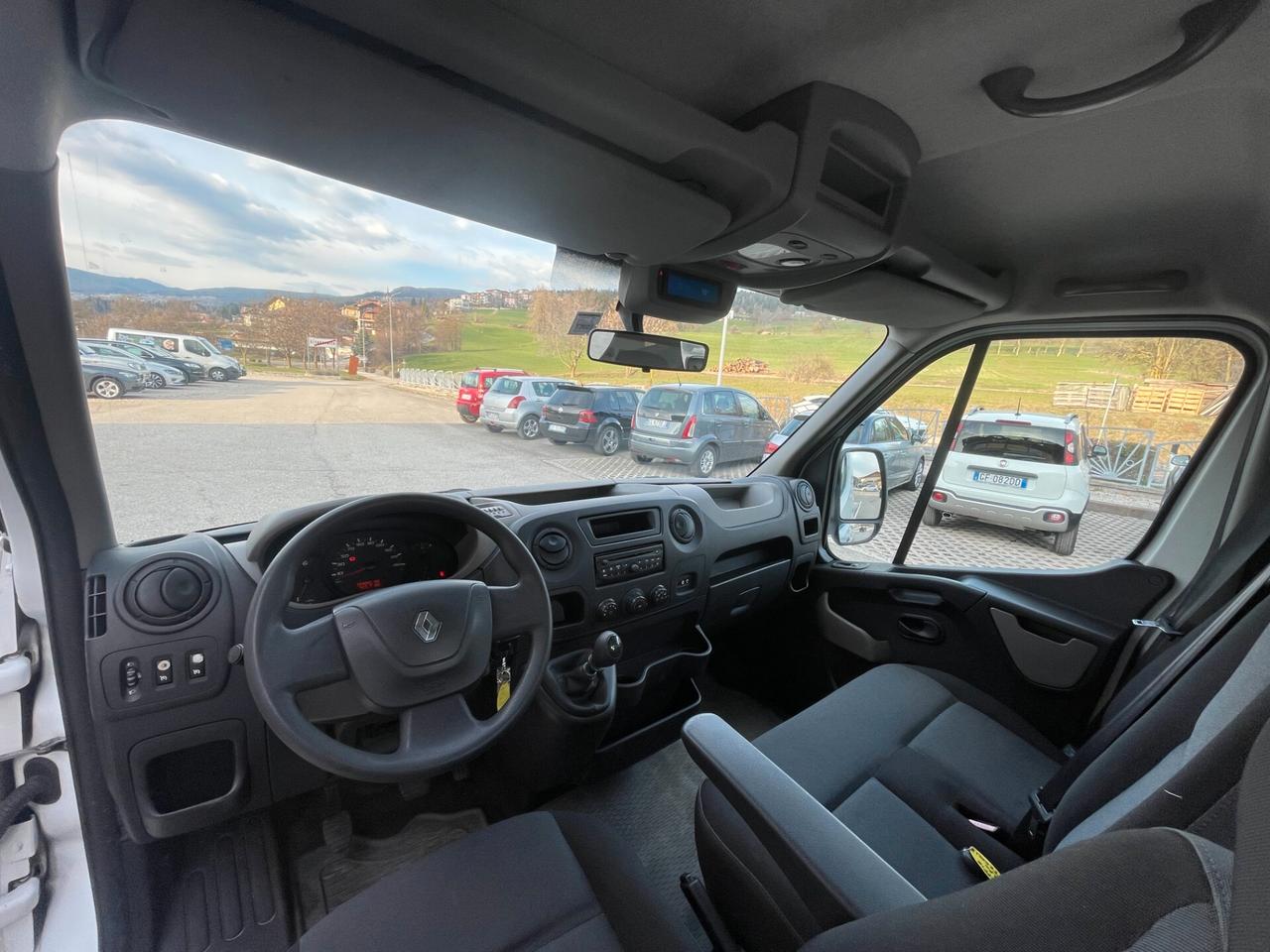 Renault Master 2.3dci 145cv CARROATTREZZI COMEAR