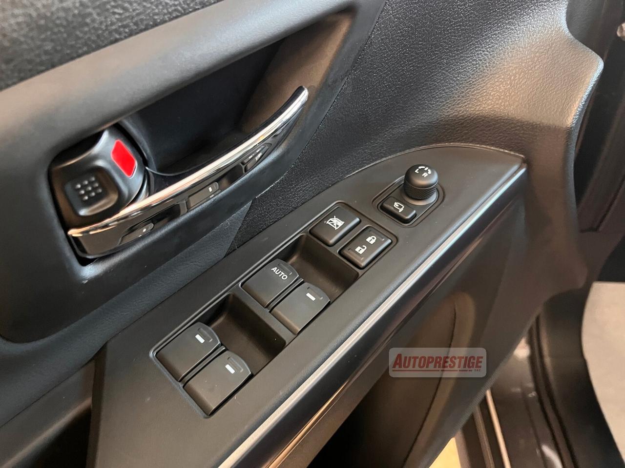 Suzuki S-Cross 1.5 140V Hybrid A/T Starview