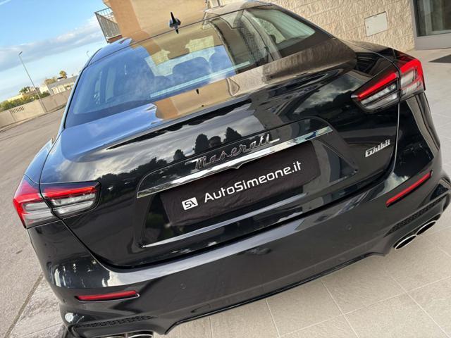 MASERATI Ghibli 330 CV 2.0 mhev Gransport HYBRID