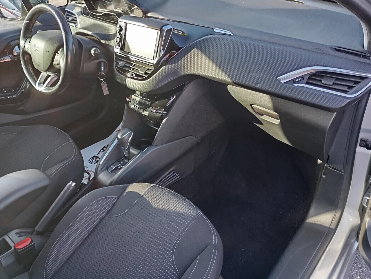 Peugeot 208 5P 1.2 PureTech T. 110CV Allure Aut.