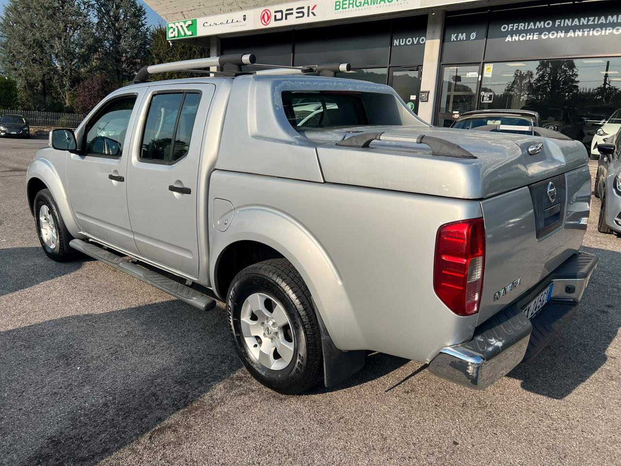 Nissan Navara 2.5 dCi 190CV 4 porte Double Cab Sport