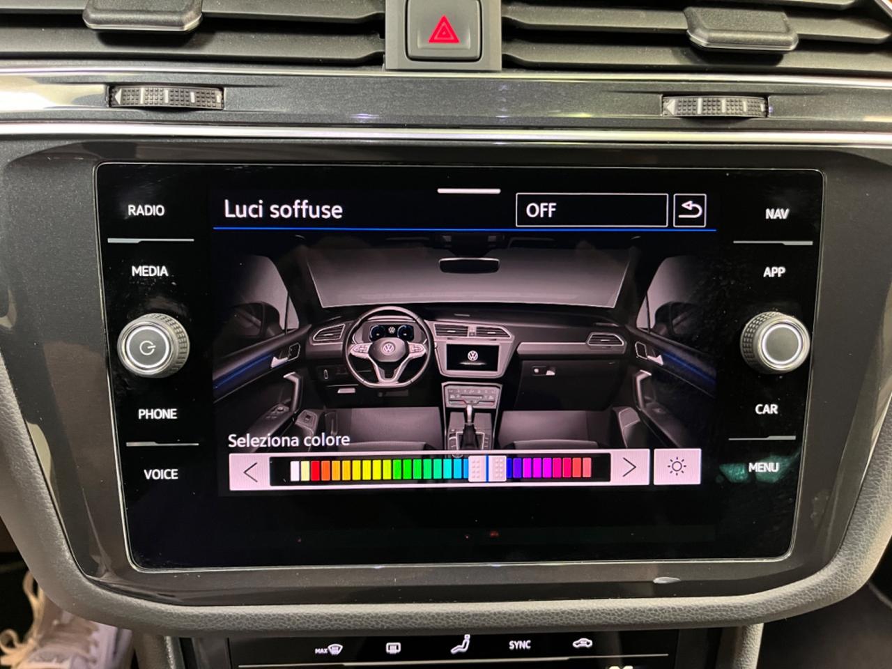 Volkswagen Tiguan 2.0 TDI 150 CV SCR DSG R-Line