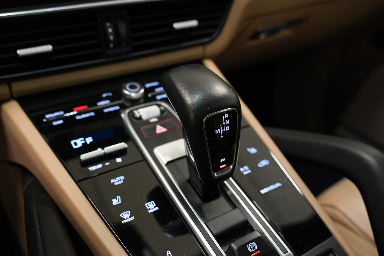 Porsche Cayenne Coupé 3.0 V6 E-Hybrid