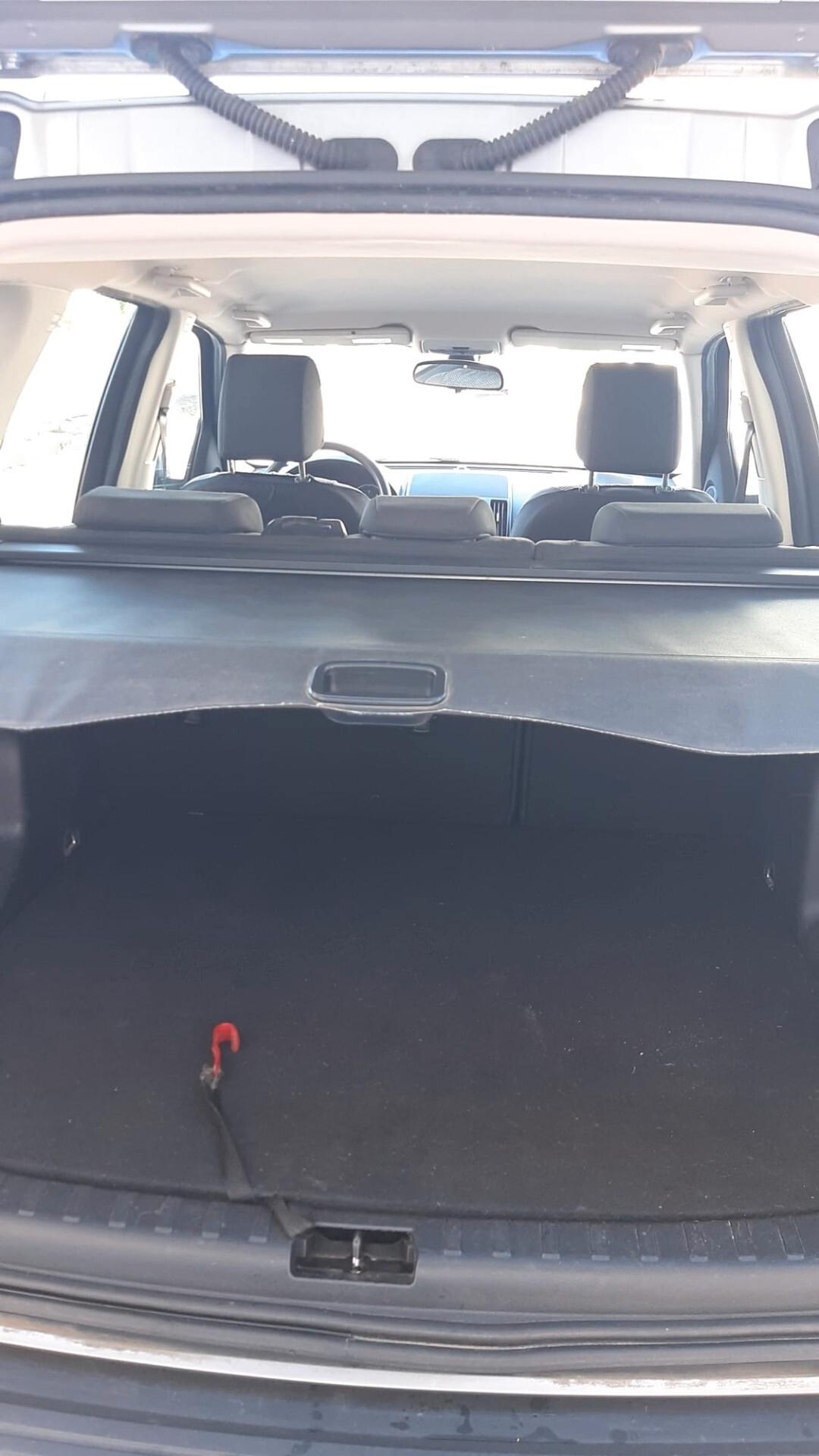 Land Rover Freelander 2.2 TD4 S.W. SE