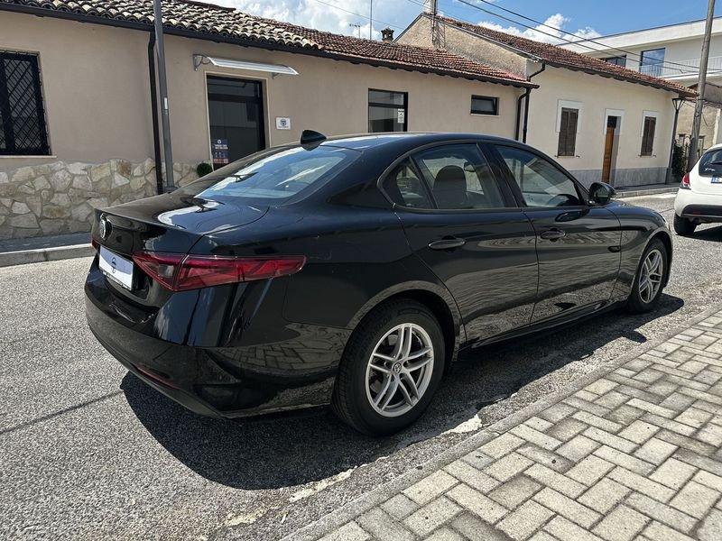 Alfa Romeo Giulia 2.2 Turbo AT8 160CV Business