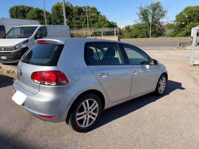 VOLKSWAGEN Golf 1.6