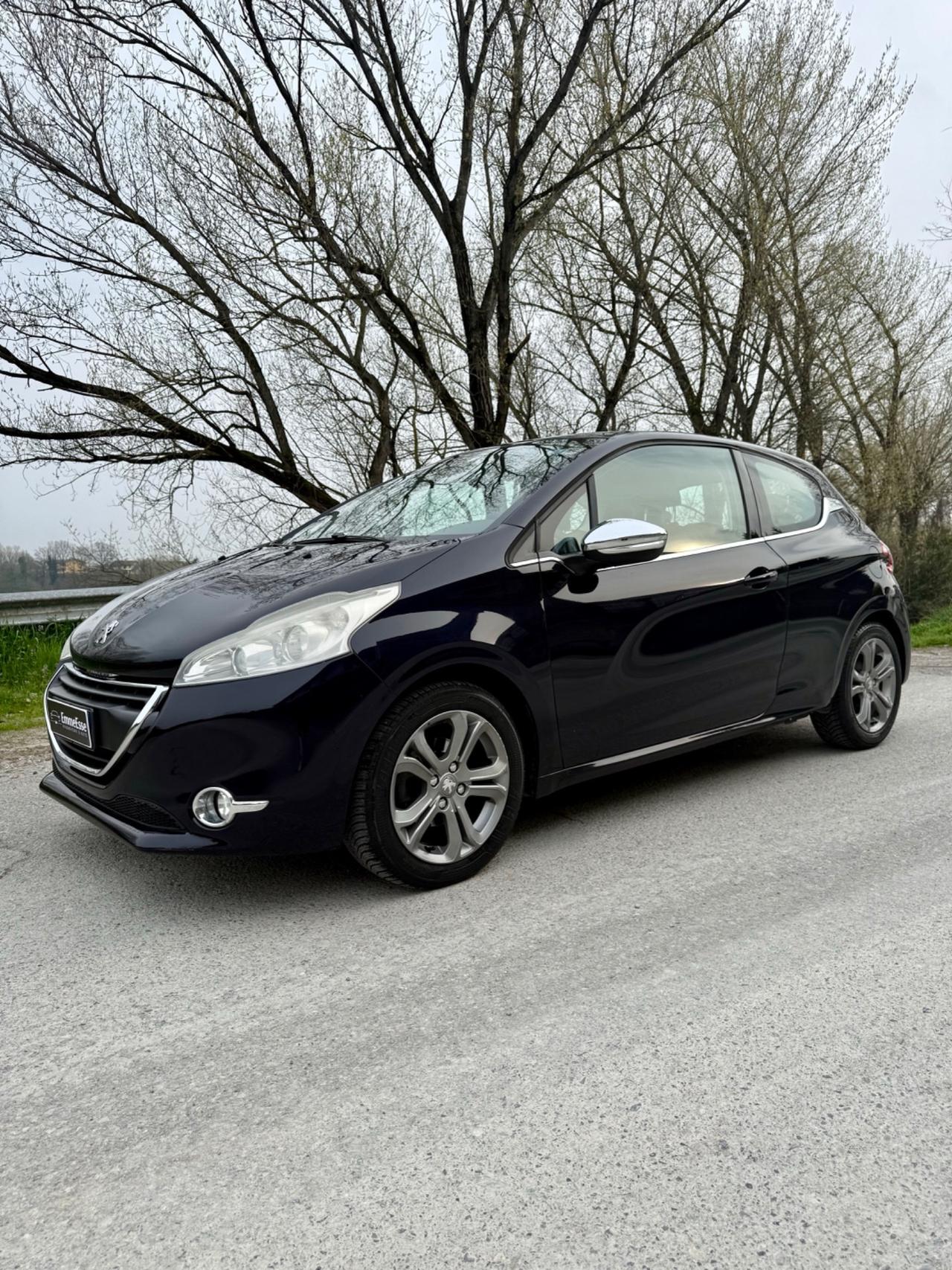 Peugeot 208 1.2 VTi 82 CV 3 porte Allure