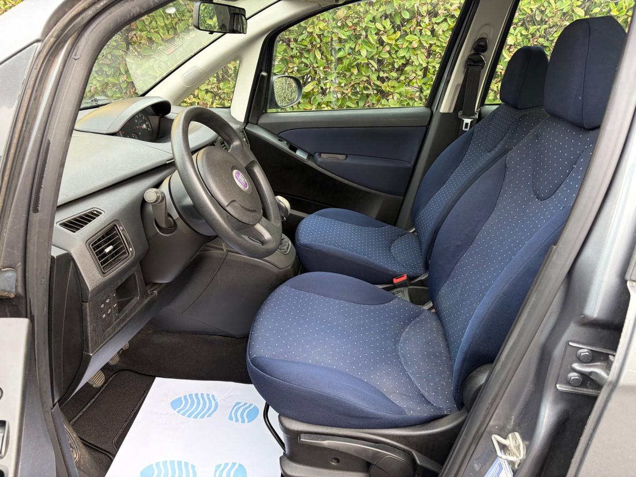 Fiat Idea 1.4 16V BlackEnergy