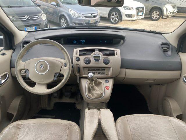 RENAULT Grand Scenic 1.9 dCi/130CV Luxe OK DISTRIBUZIONE
