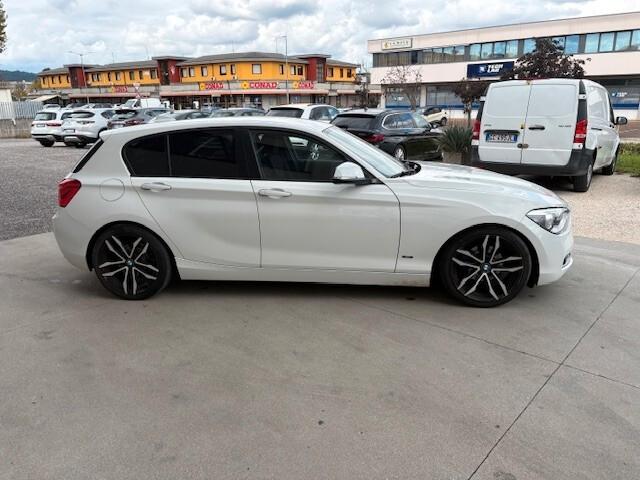 Bmw 118 118d 5p. Sport