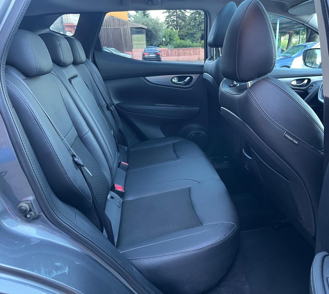 Nissan Qashqai 1.5 dCi115 CV Tekna-solokm57000-