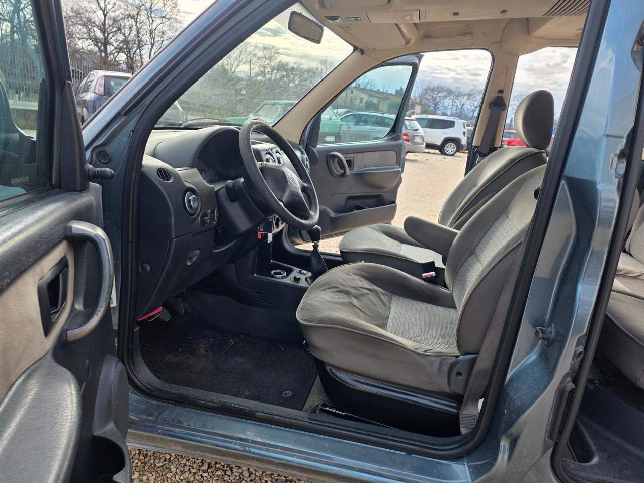 Citroen Berlingo 1.6 HDi 90CV