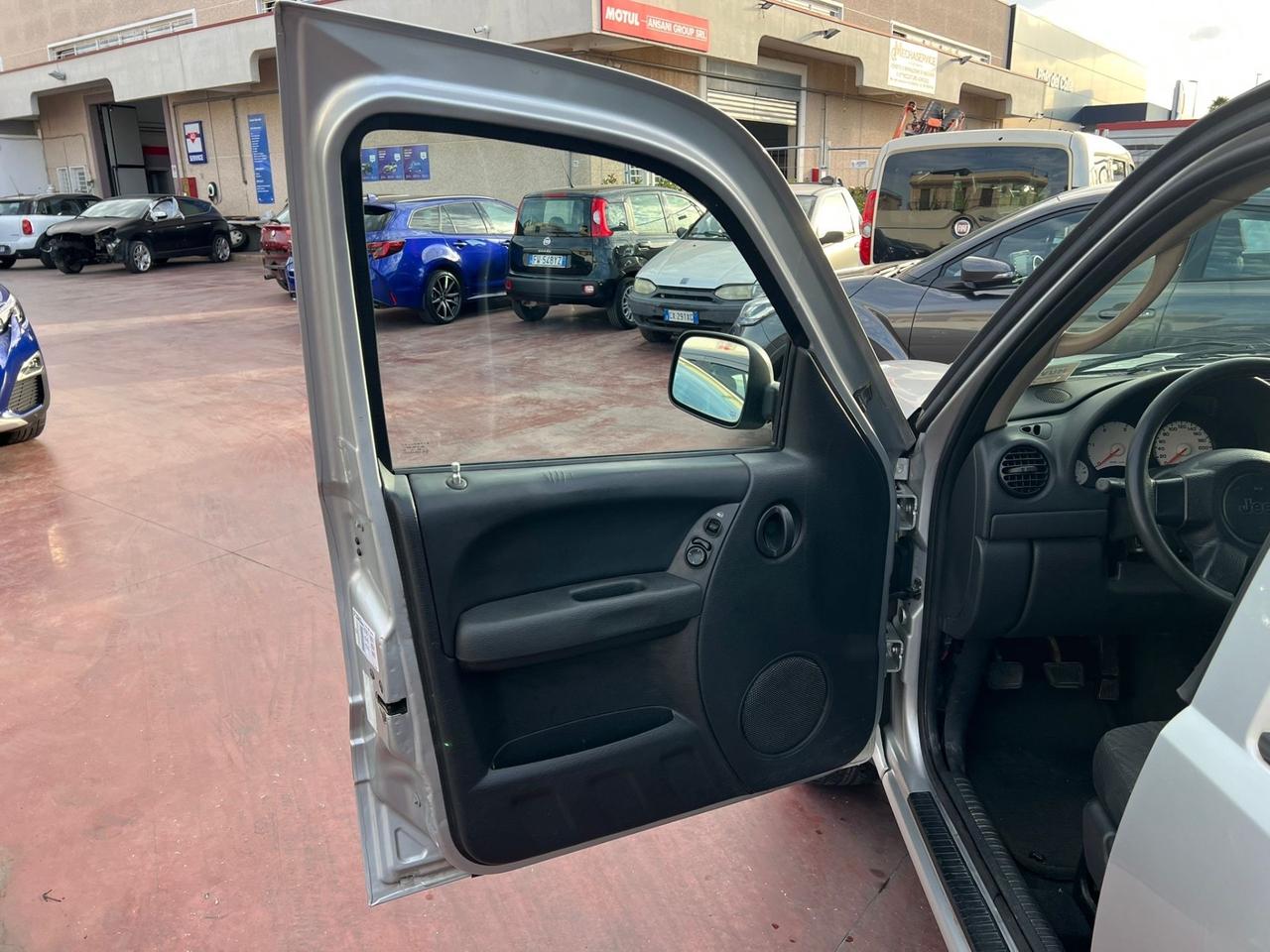 Jeep Cherokee 2.5 CRD Limited
